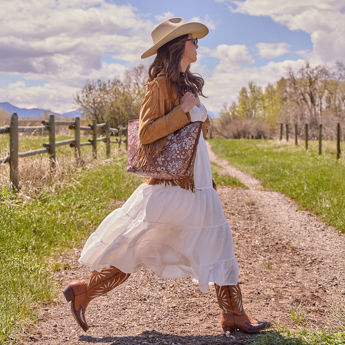All That Tote in Coated Canvas - Country Road Bloom Canvas - Image 2