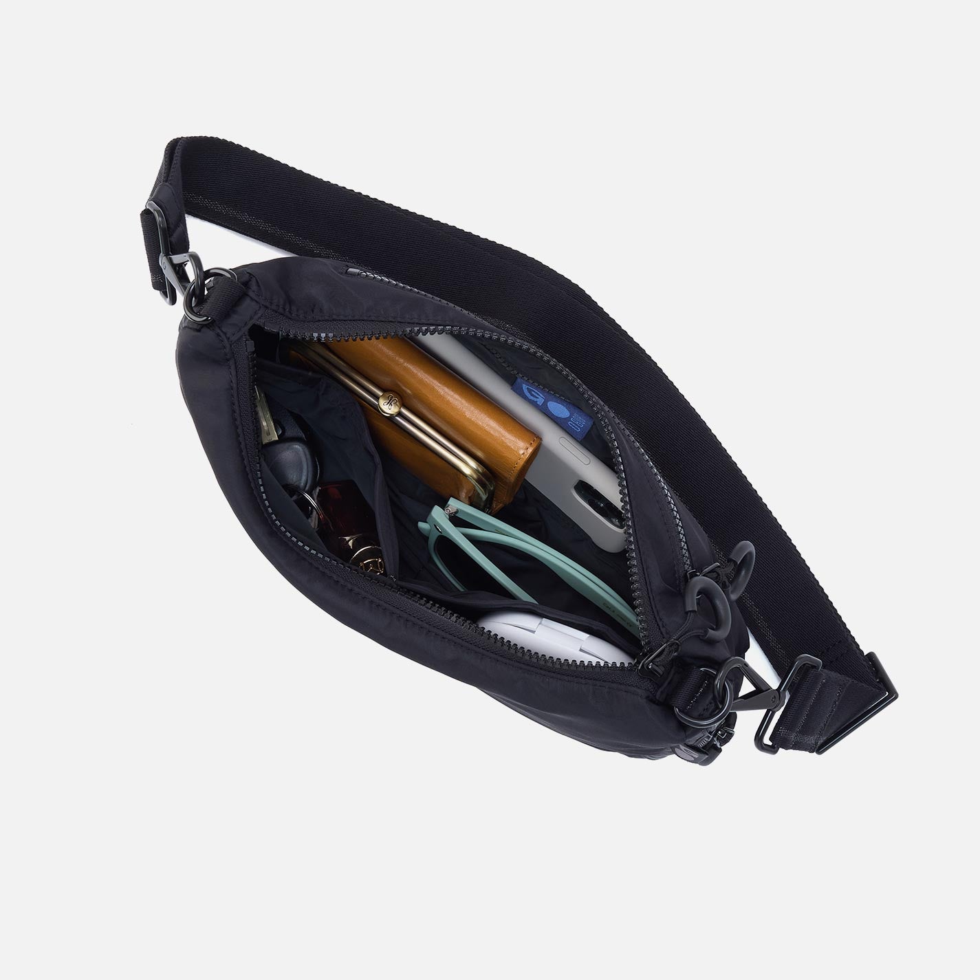 EVERY WEAR Crossbody in CaRefiber recycled nylon - Dune - Image 2