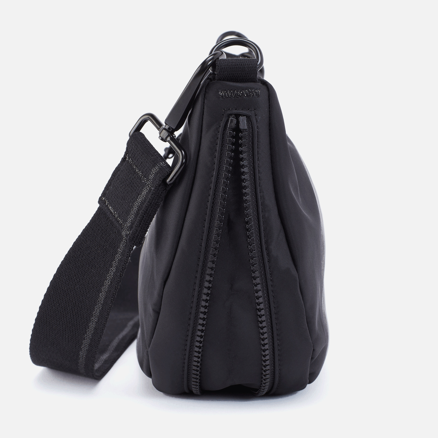 EVERY WEAR Quilted Crossbody in CaRefiber recycled nylon - Jet with Ocean Quilt - Image 11