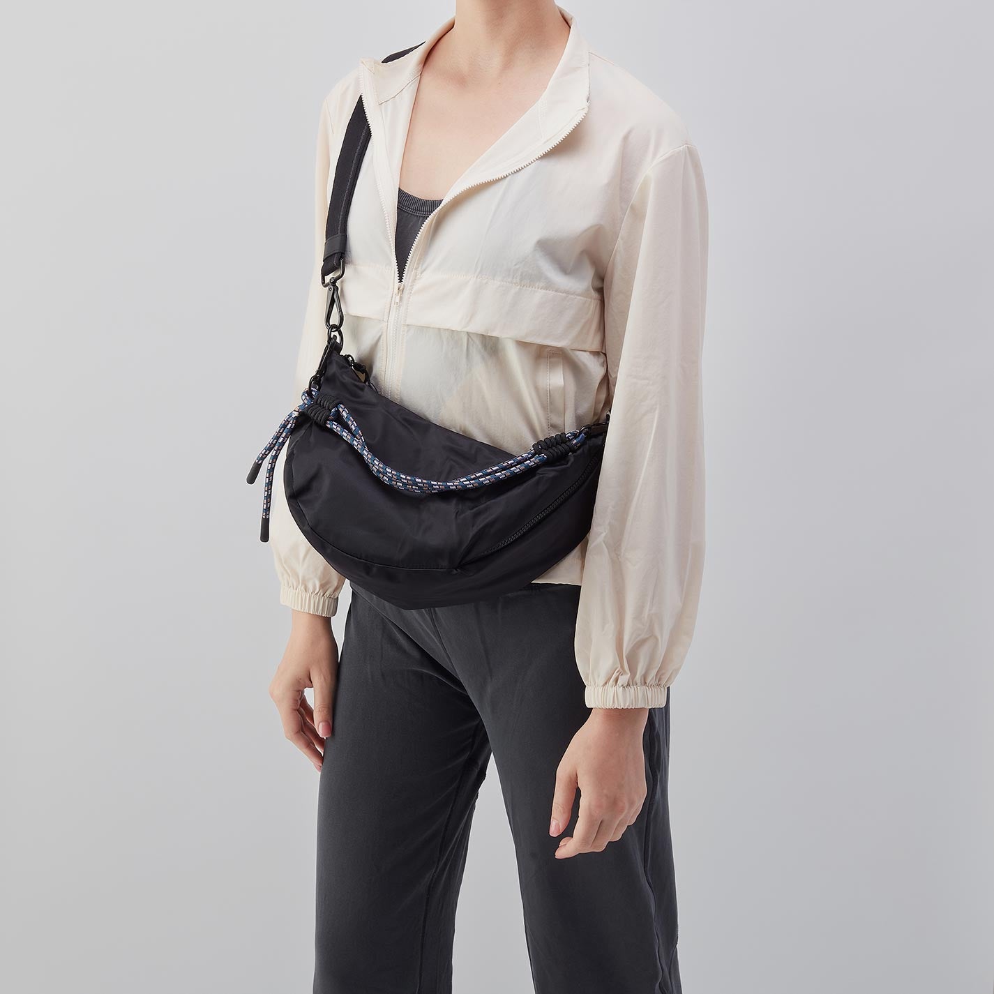 GO FOR IT Sling Crossbody in CaRefiber recycled nylon - Jet - Image 4