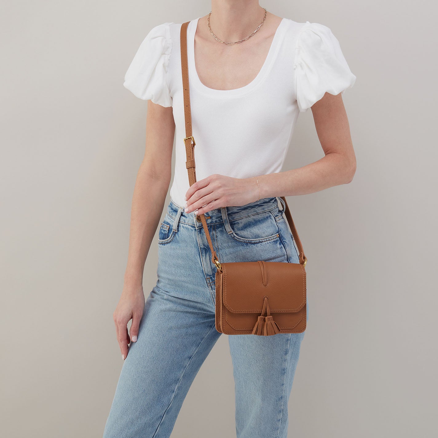 Eden Small Crossbody In Pebbled Leather - Warm Honey - Image 2