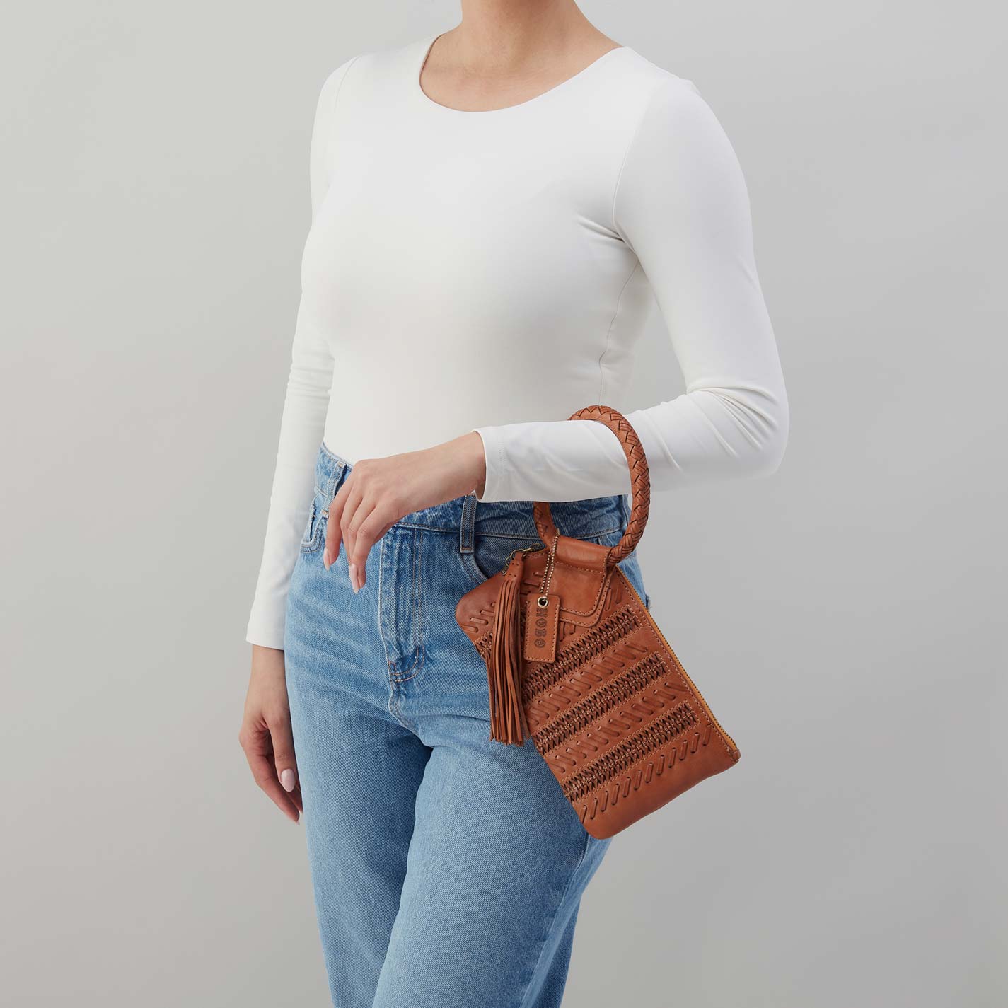 Sable Wristlet in Washed Leather - Harvest Wheat - Image 3