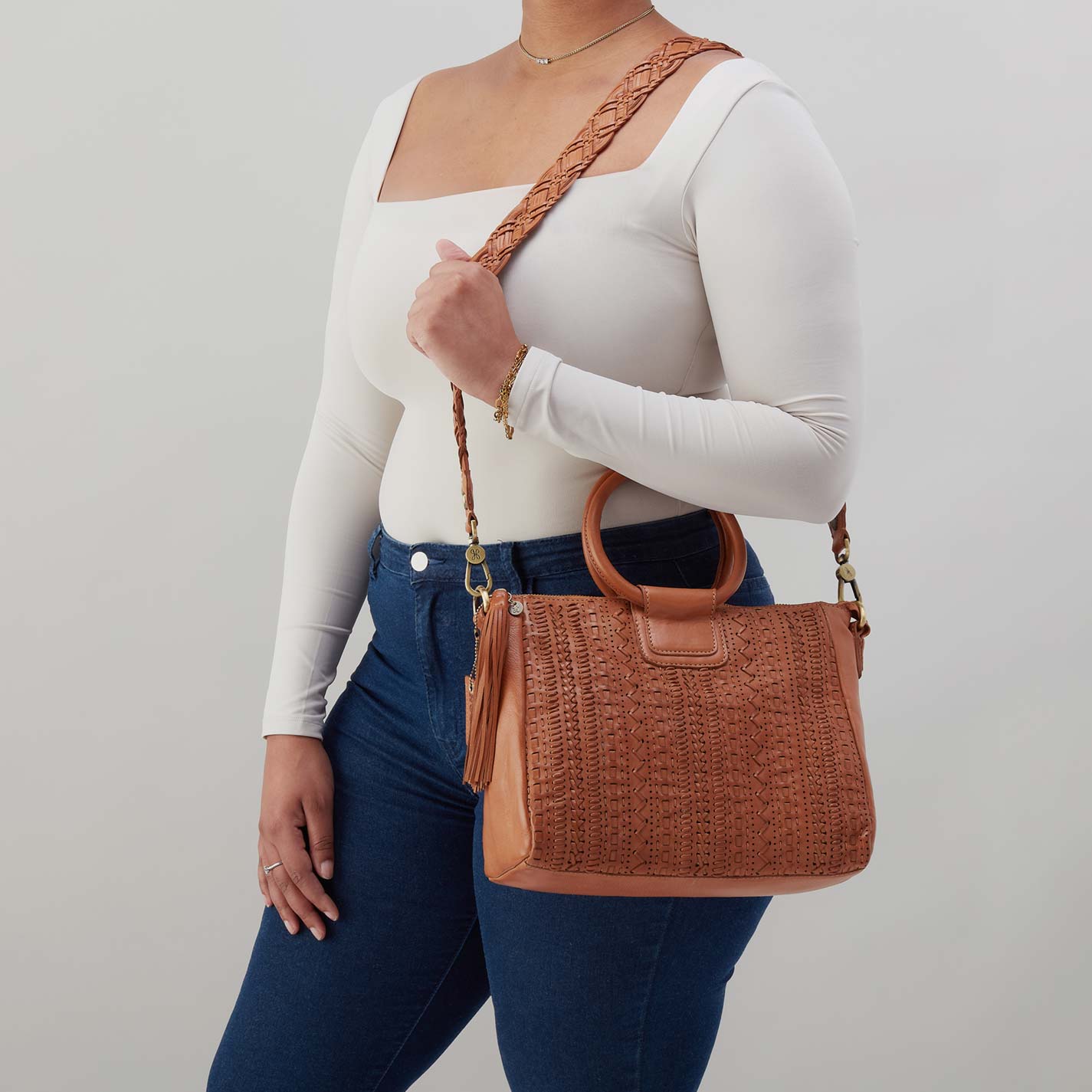 Sheila Medium Satchel in Washed Leather - Harvest Wheat - Image 3